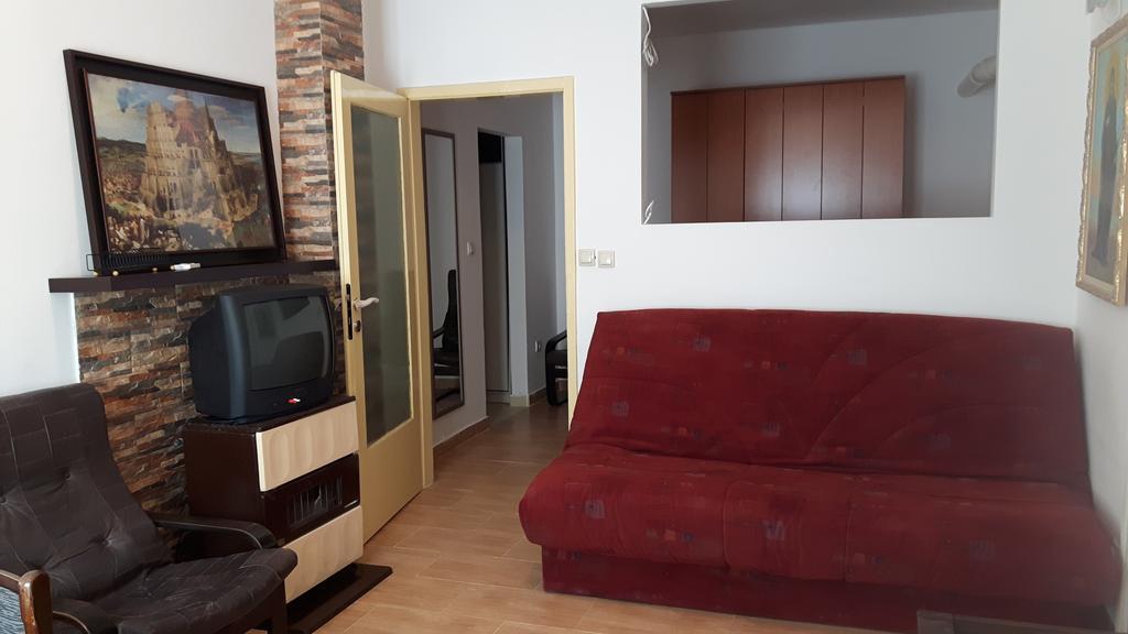 Spasic Apartment تْشيرسيك نوفي المظهر الخارجي الصورة